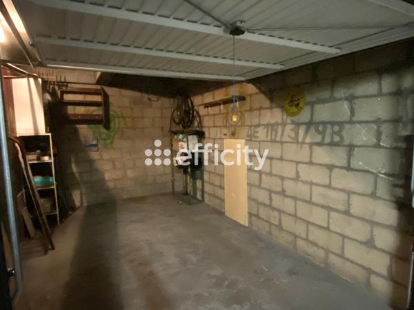 Parking - 13 m² Exclusivité efficity