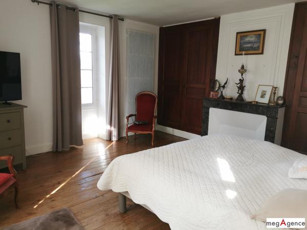 Maison à MIRANDE, 32300 - 8 pièces 226m²