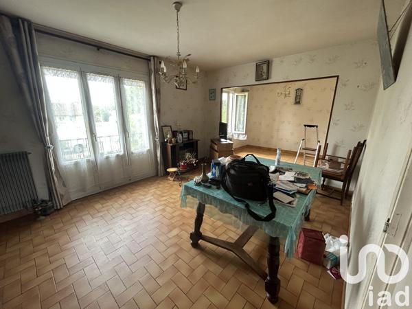 Maison 4 pièces de 80 m² à Saint-Benoît-du-Sault (36170)