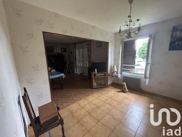 Maison 4 pièces de 80 m² à Saint-Benoît-du-Sault (36170)
