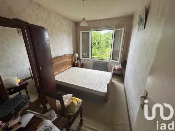 Maison 4 pièces de 80 m² à Saint-Benoît-du-Sault (36170)