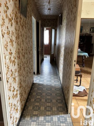 Maison 4 pièces de 80 m² à Saint-Benoît-du-Sault (36170)