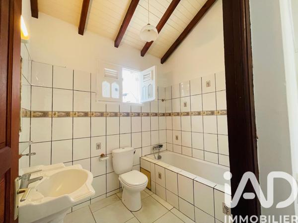 Location maison 5 pièces 150 m² Capesterre-Belle-Eau