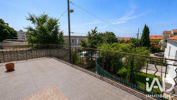 Maison à vendre 5 pièces 153 m² Marseille 16