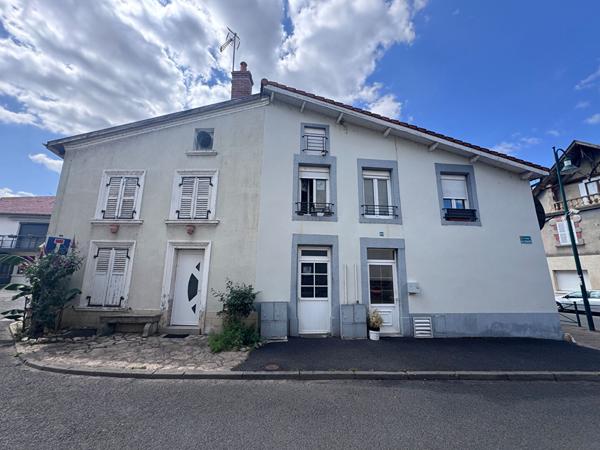 A vendre MUR et FOND Boucherie/traiteur + Appartements  PUY GUILLAUME