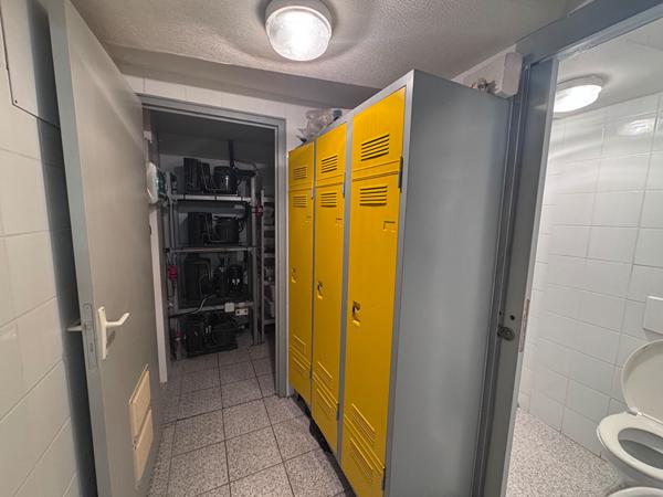 A vendre MUR et FOND Boucherie/traiteur + Appartements  PUY GUILLAUME