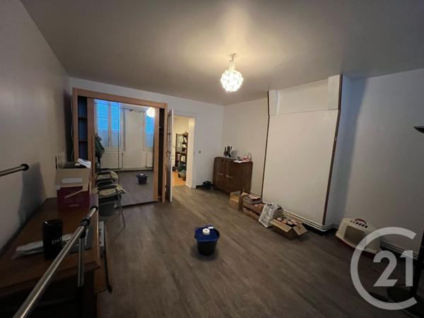 Maison à vendre  13 pièces - 215,50 m2 LA FERE - 02