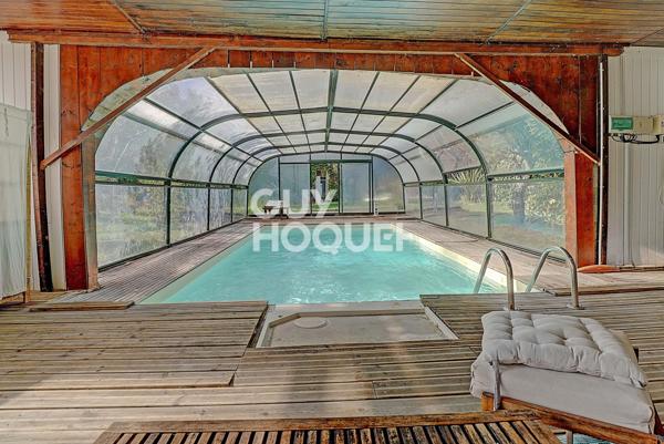 MAISON À VENDRE DE 7 PIÈCES DE 266,00 M²