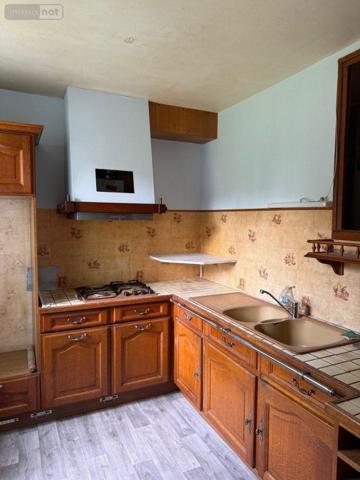 Appartement à rénover à vendre à Troyes dans l'Aube (10000), ref : 10010/426   
Marie de Champagne