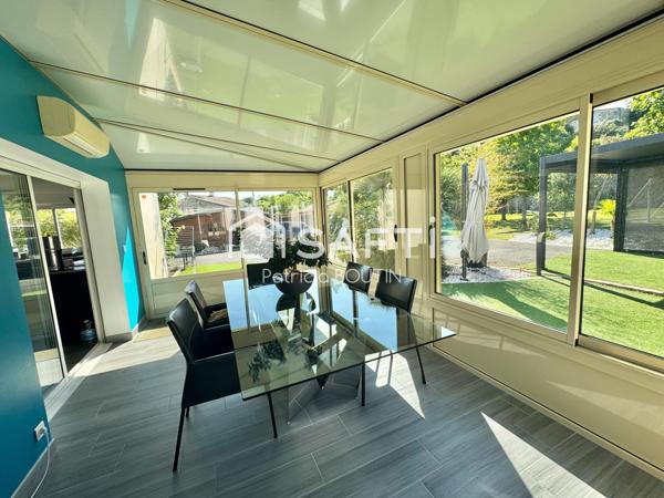 PAVILLON  PLAIN PIED 5 CHAMBRES BUREAU ET GARAGE AUX PORTES DE NIORT !