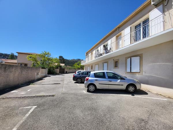 Châteauneuf-les-Martigues (13220) HAUT DE VILLA TYPE 4 PIECES 90M2 HABITABLE AVEC PLACES DE PARKING