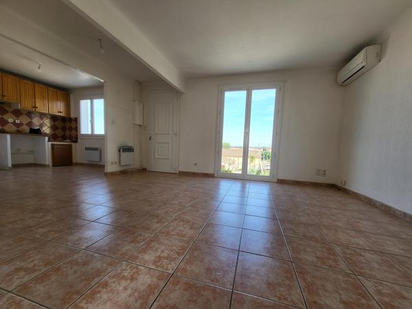 Châteauneuf-les-Martigues (13220) HAUT DE VILLA TYPE 4 PIECES 90M2 HABITABLE AVEC PLACES DE PARKING