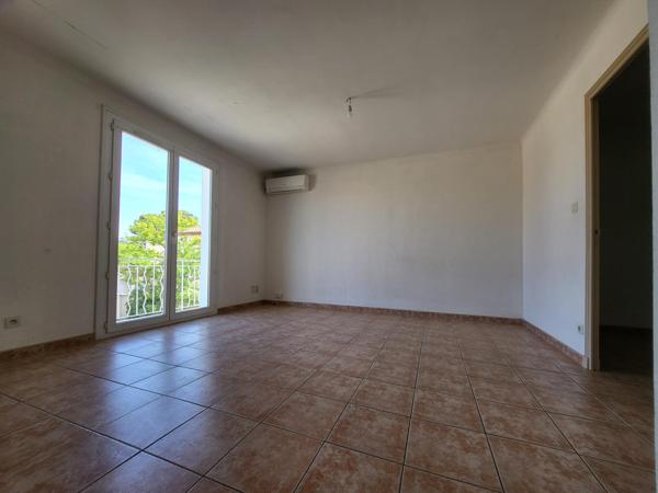 Châteauneuf-les-Martigues (13220) HAUT DE VILLA TYPE 4 PIECES 90M2 HABITABLE AVEC PLACES DE PARKING