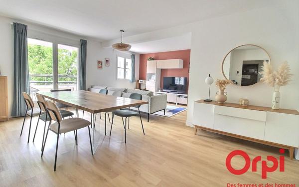 Appartement à vendre    5 pièces • 86,85 m2 Montigny-le-Bretonneux