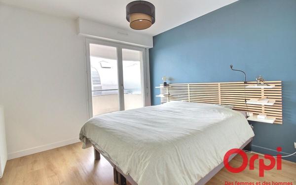 Appartement à vendre    5 pièces • 86,85 m2 Montigny-le-Bretonneux