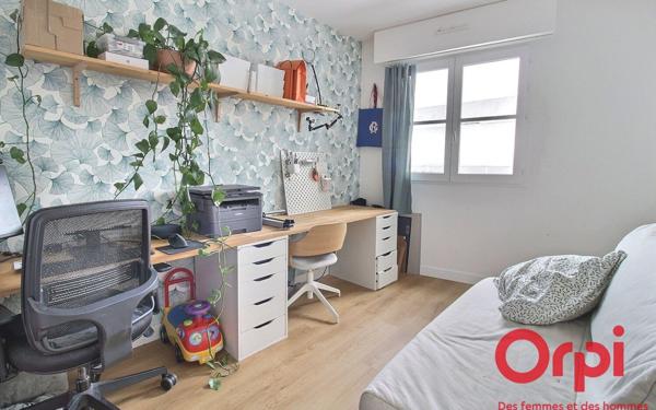 Appartement à vendre    5 pièces • 86,85 m2 Montigny-le-Bretonneux