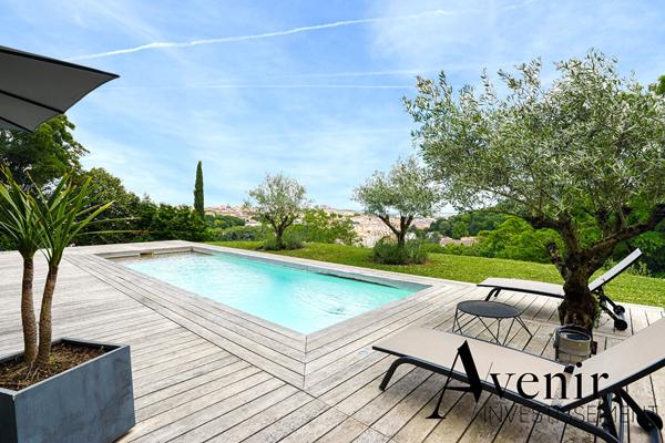 Propriété Lyon 7 pièce(s) 280.5 m2 + dépendance 64 m2 Lyon Propriété Lyon 7 pièce(s) 280.5 m2 + dépendance 64 m2 Lyon