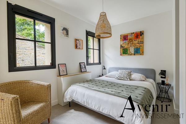 Propriété Lyon 7 pièce(s) 280.5 m2 + dépendance 64 m2 Lyon Propriété Lyon 7 pièce(s) 280.5 m2 + dépendance 64 m2 Lyon