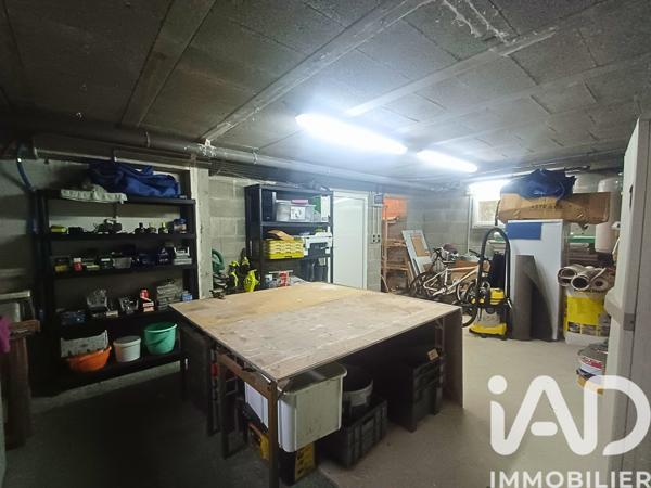 Maison à vendre 7 pièces 187 m² Lannion