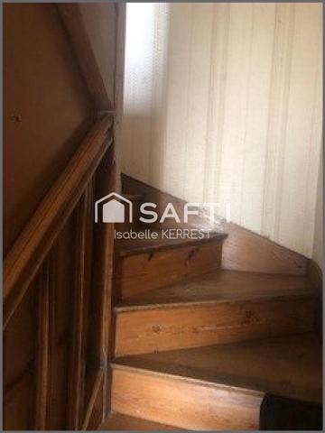 CORPS DE FERME très proche centre ville Plouescat