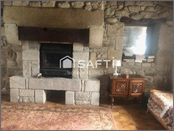 CORPS DE FERME très proche centre ville Plouescat