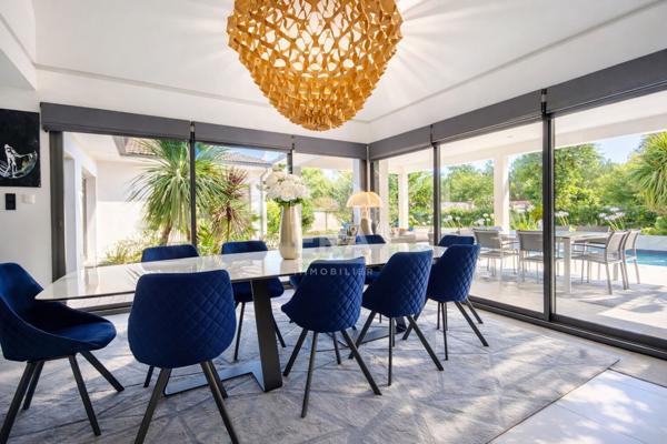 villa d'exception -  Mios - 4 chambres 233 m2, grands garages, prestations haut de gamme