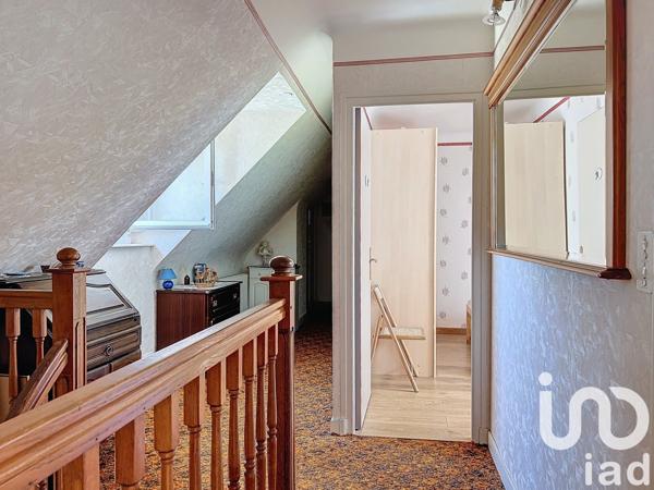 Maison 7 pièces de 190 m² à Ploubazlanec (22620)