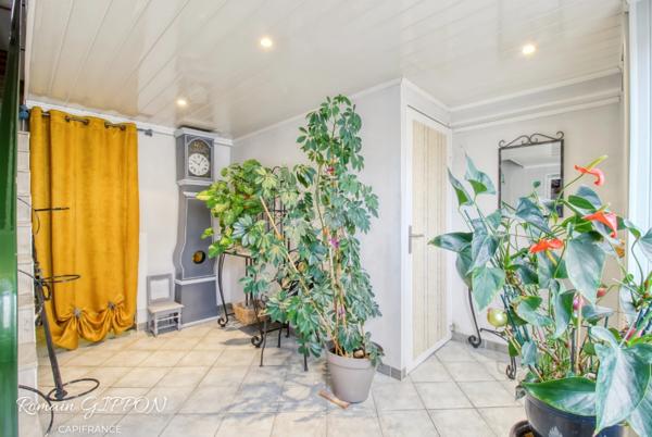 Maison Liverdun médiévale - 9 pièces - 212m2 habitables - 5 chambres - terrasse et garage double