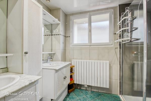 Maison Liverdun médiévale - 9 pièces - 212m2 habitables - 5 chambres - terrasse et garage double