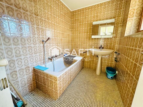 Maison - 5 pièces - 100m²