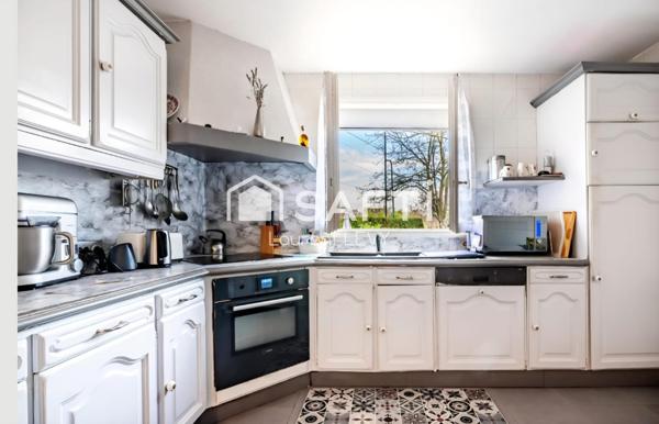 Maison 6 p, 4 chambres, terrasse, jardin, garage