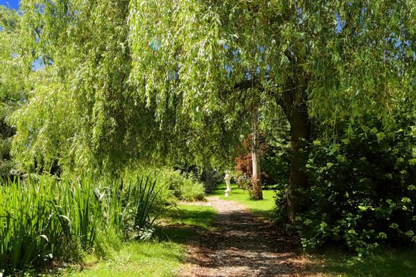 propriété  de charme avec dépendances 12 pièce(s) 262 m2