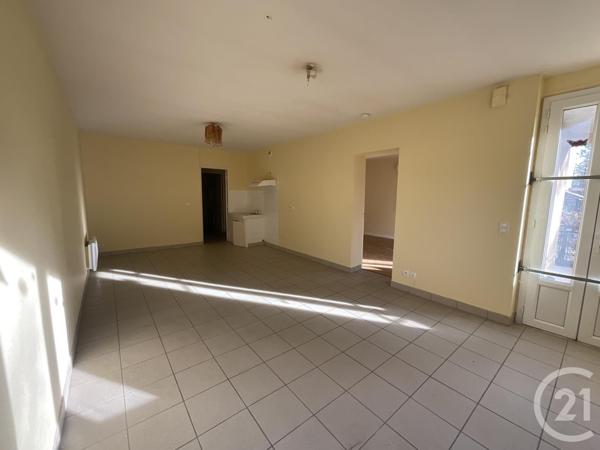 Immeuble à vendre  198,23 m2 GOURDON - 46