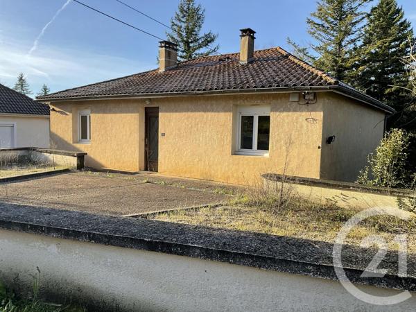 Immeuble à vendre  198,23 m2 GOURDON - 46