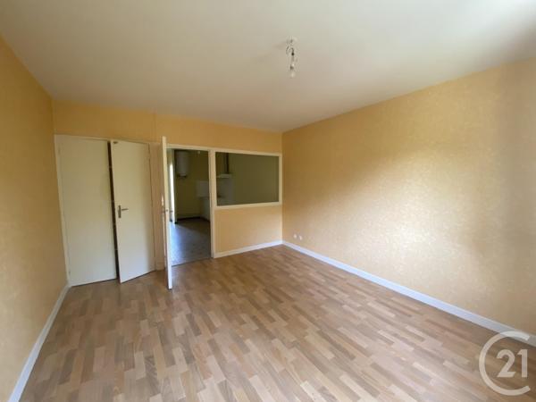 Immeuble à vendre  198,23 m2 GOURDON - 46