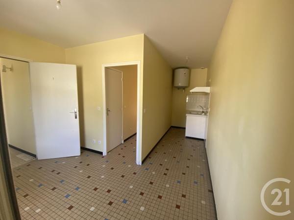 Immeuble à vendre  198,23 m2 GOURDON - 46