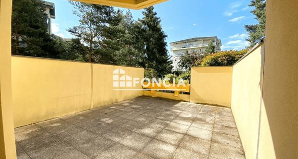Location Studio 29.9 m² - Saint-julien-en-genevois 74160