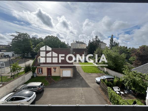Location Studio 32.43 m² - 7 RUE DU MARECHAL LECLERC Chartres 28000