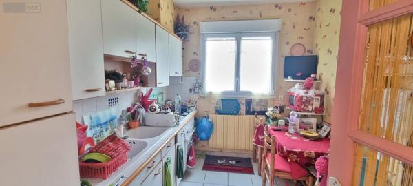 Maison à vendre à Tours dans l'Indre-et-Loire (37000), ref : 001/2408   
TOURS