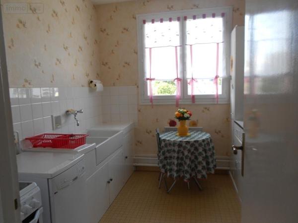 Maison à vendre à Tours dans l'Indre-et-Loire (37000), ref : 001/2408   
TOURS