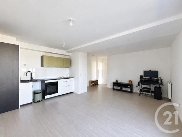 Appartement F2 à vendre  2 pièces - 47,09 m 2   CLICHY SOUS BOIS  - 93