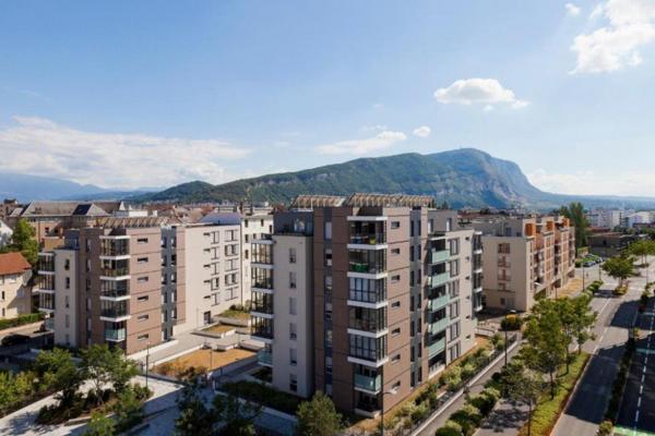 INVESTISSEMENT LOCATIF – ANNEMASSE – Résidence de Tourisme Nehô Suites – Porte de Genève – 6,12 % de rentabilité