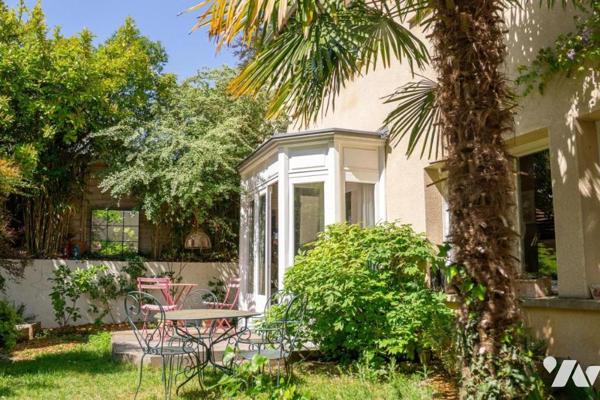 CAEN CENTRE QUARTIER HISTORIQUE - Atypique maison de ville avec Studio annexe - Jardin