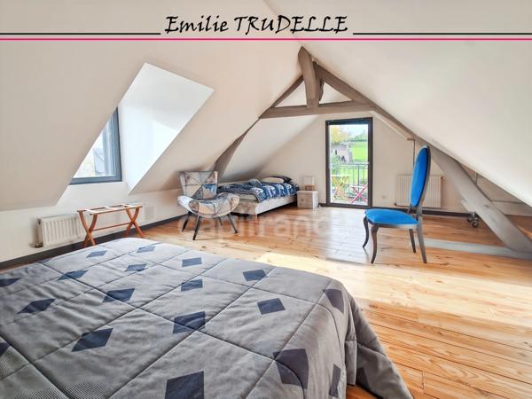 Propriete à vendre 11 pièces LA CHARTRE SUR LE LOIR (72) avec loft, gîte, piscine intérieure et spa – 324 m² habitables – 7 chambres – Terrain de 5 130 m²