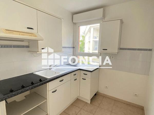Location Appartement 2 pièces 35.83 m² - BD CONSULS DE MER/ RUE L OUVERTURE Montpellier 34070