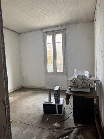 Immeuble à vendre MONTREUIL (93)