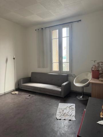 Immeuble à vendre MONTREUIL (93)