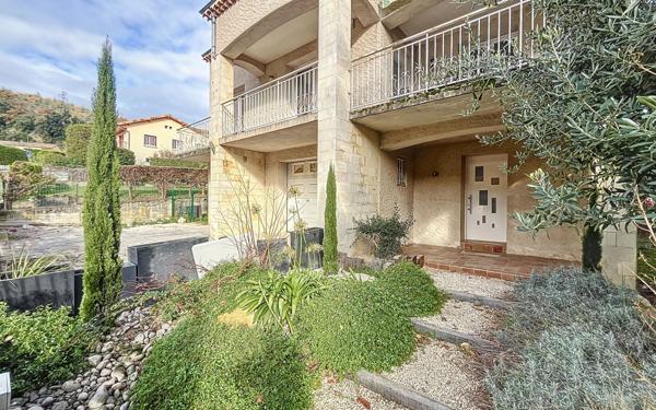 Maison à vendre    7 pièces • 206 m2 Saint-Jean-de-Muzols