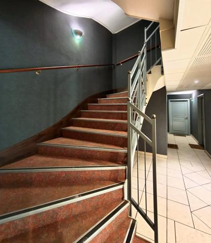 APPARTEMENT T2 AVEC PISCINE - POITIERS BUGELLERIE