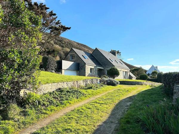 Pavillon à vendre à Trédrez-Locquémeau dans les Côtes-d'Armor (22300), ref : B24